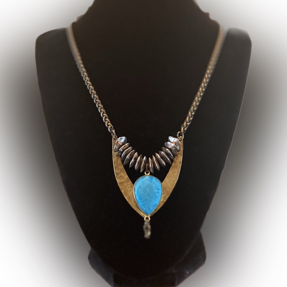 Soft Surroundings Brass and Turquoise pendant necklace